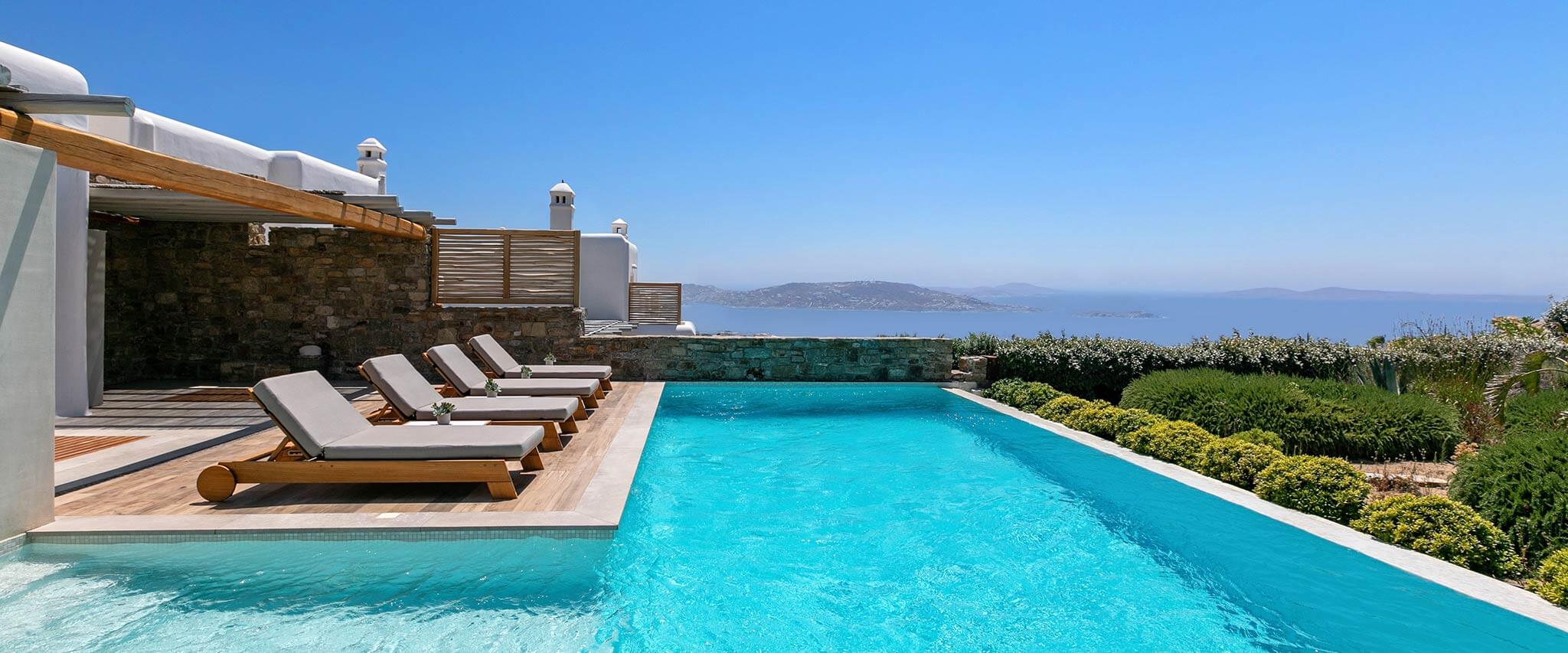 M-One | 4 Bedroom Villa in Mykonos with Gym and Pool